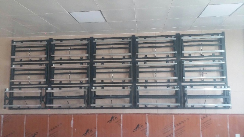 中億睿LG49寸液晶拼接屏系統(tǒng)青海同任縣辦公室視頻會議應用案例